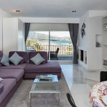 Apartment Weekendo 2 *