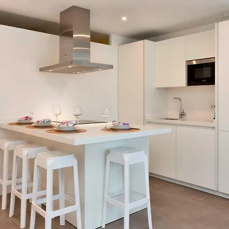 Apartment Weekendo 2 *